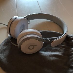 Brand New Beats by Dre